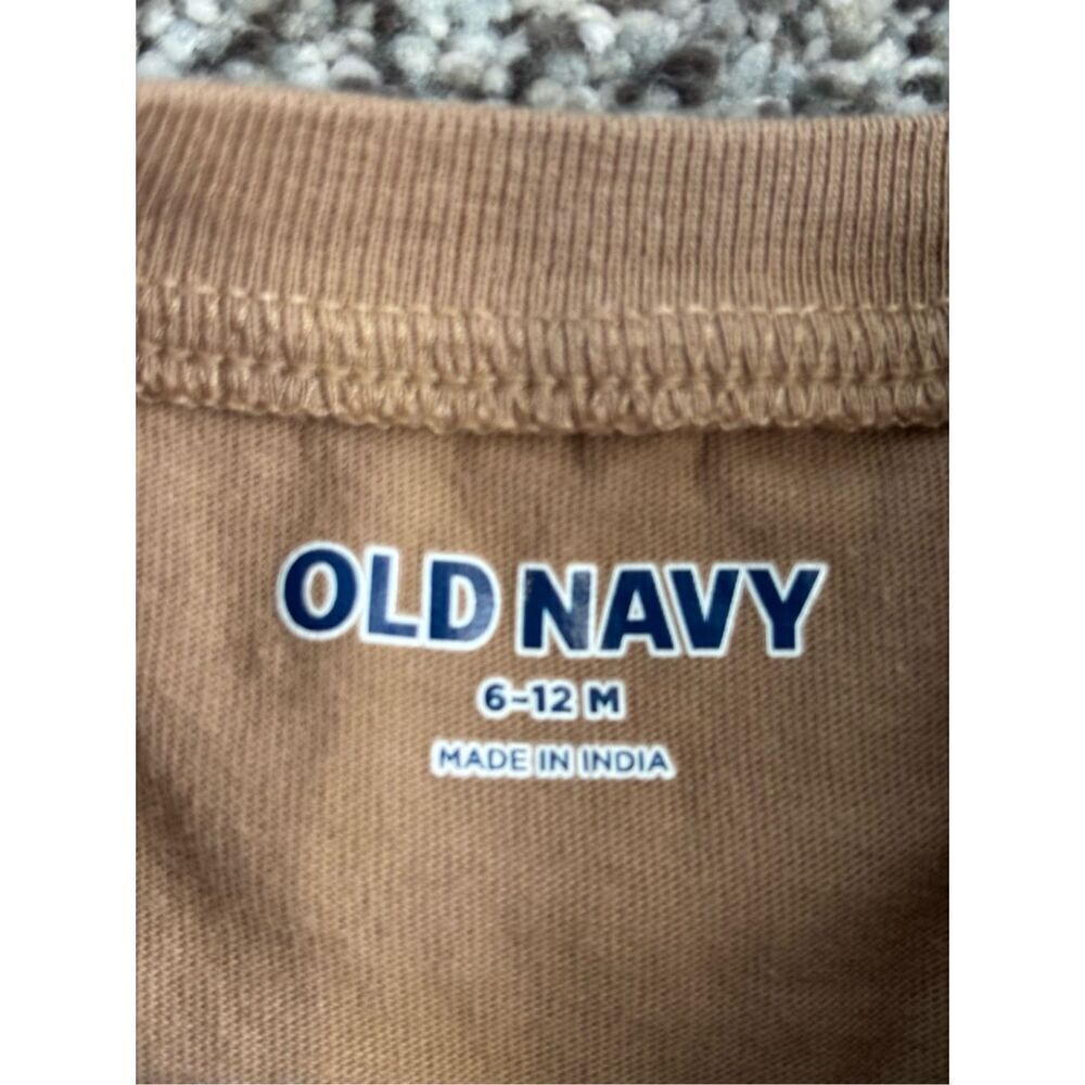 ❤️Old Navy Infant T-Shirt 6-12M - Picture 2 of 2